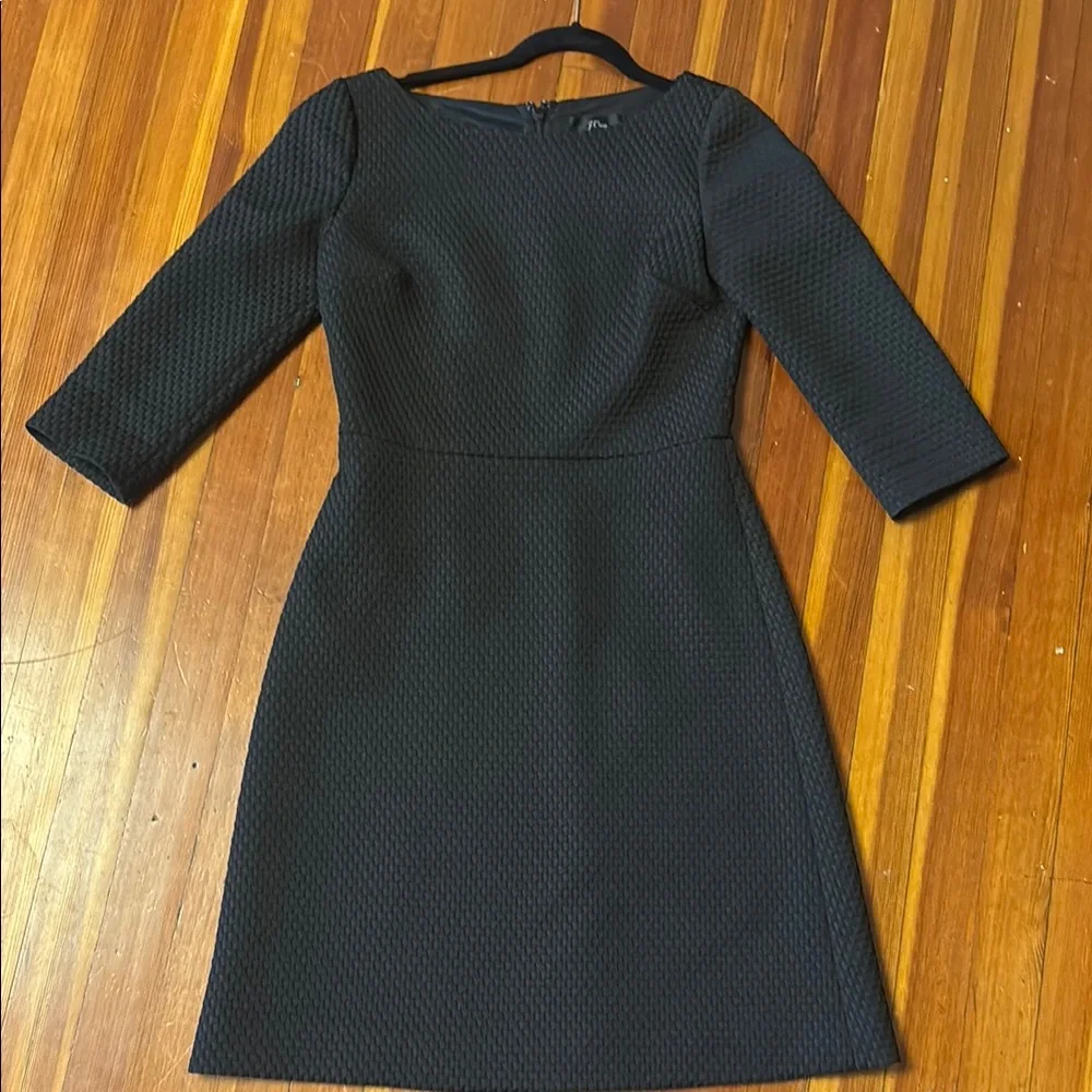 J Crew Boatneck sheath dress in matelassé Black 6T - Picture 1 of 3